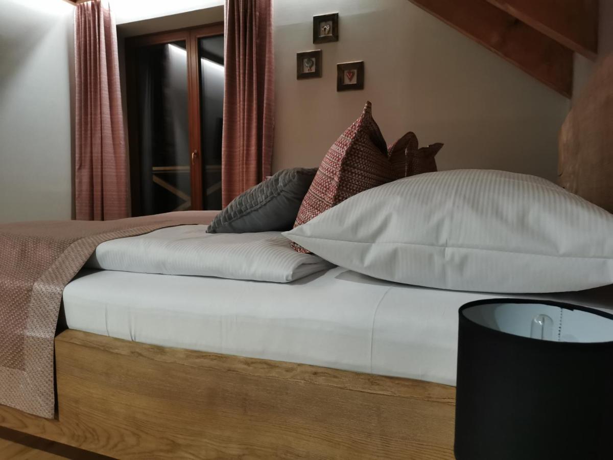 Koliba Na Vrsku Hotel Bytca Luaran gambar