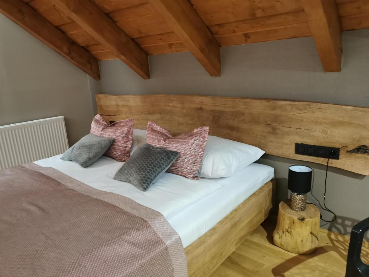 Koliba Na Vrsku Hotel Bytca Luaran gambar