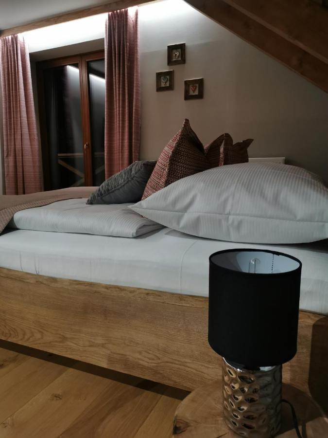Koliba Na Vrsku Hotel Bytca Luaran gambar