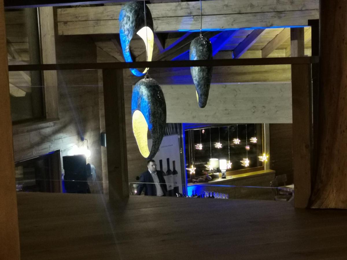 Koliba Na Vrsku Hotel Bytca Luaran gambar
