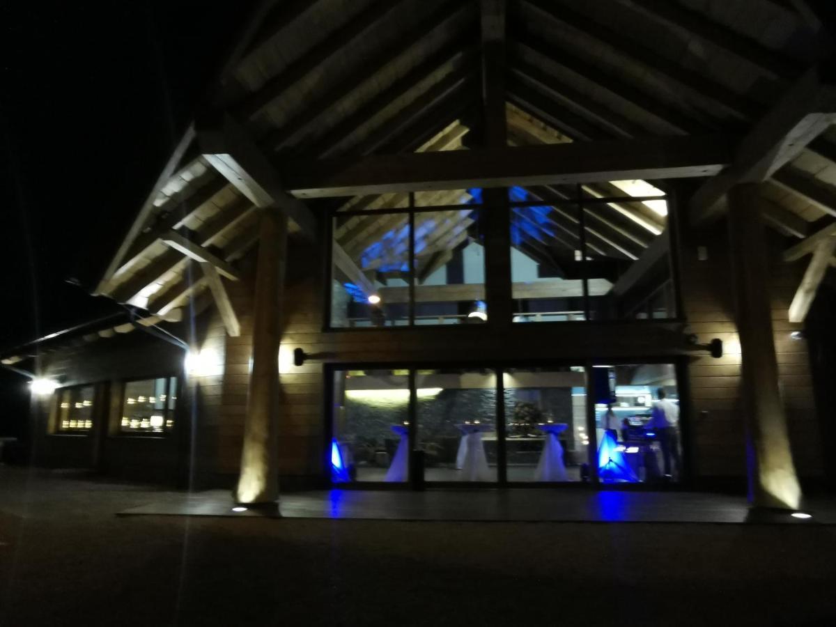 Koliba Na Vrsku Hotel Bytca Luaran gambar